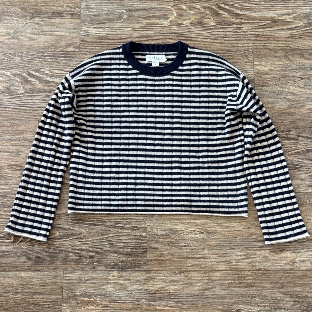 Velvet by Graham & Spencer Monica 100% Cashmere Sweater Women's Size Small - Picture 2 of 11